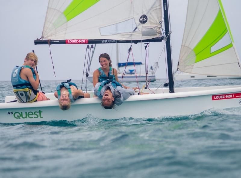 summer sailing camp teens practice dinghy sailing