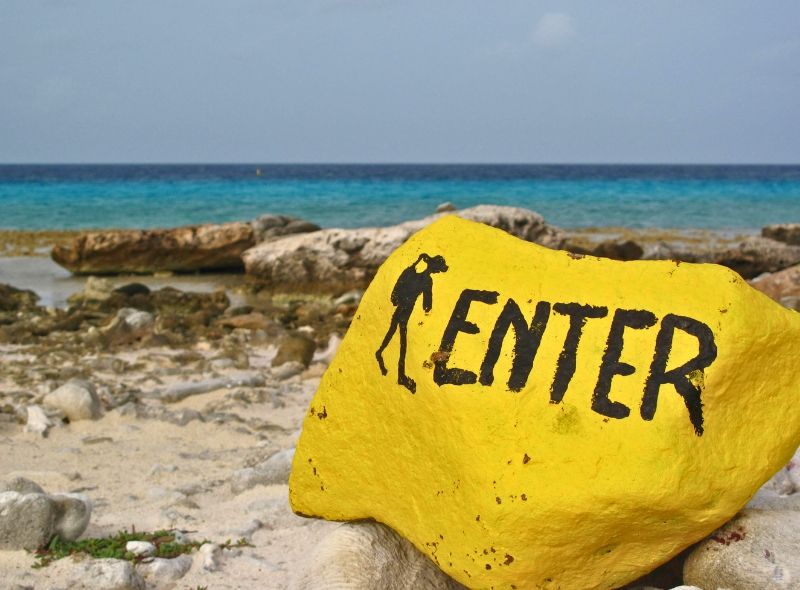 Shore dive sign on introductory middle school scuba program in Bonaire